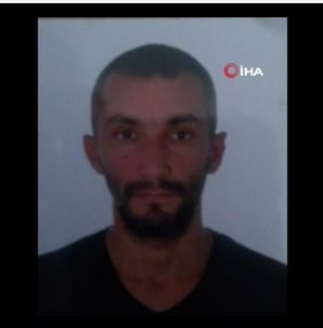 40 günlük bebeğini, eşini ve üvey kızını bıçaklayan sanık hakim karşısına çıktı